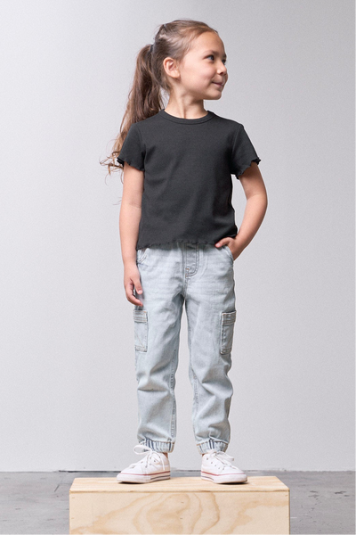 Ribbed Lettuce Trim Tee - Black