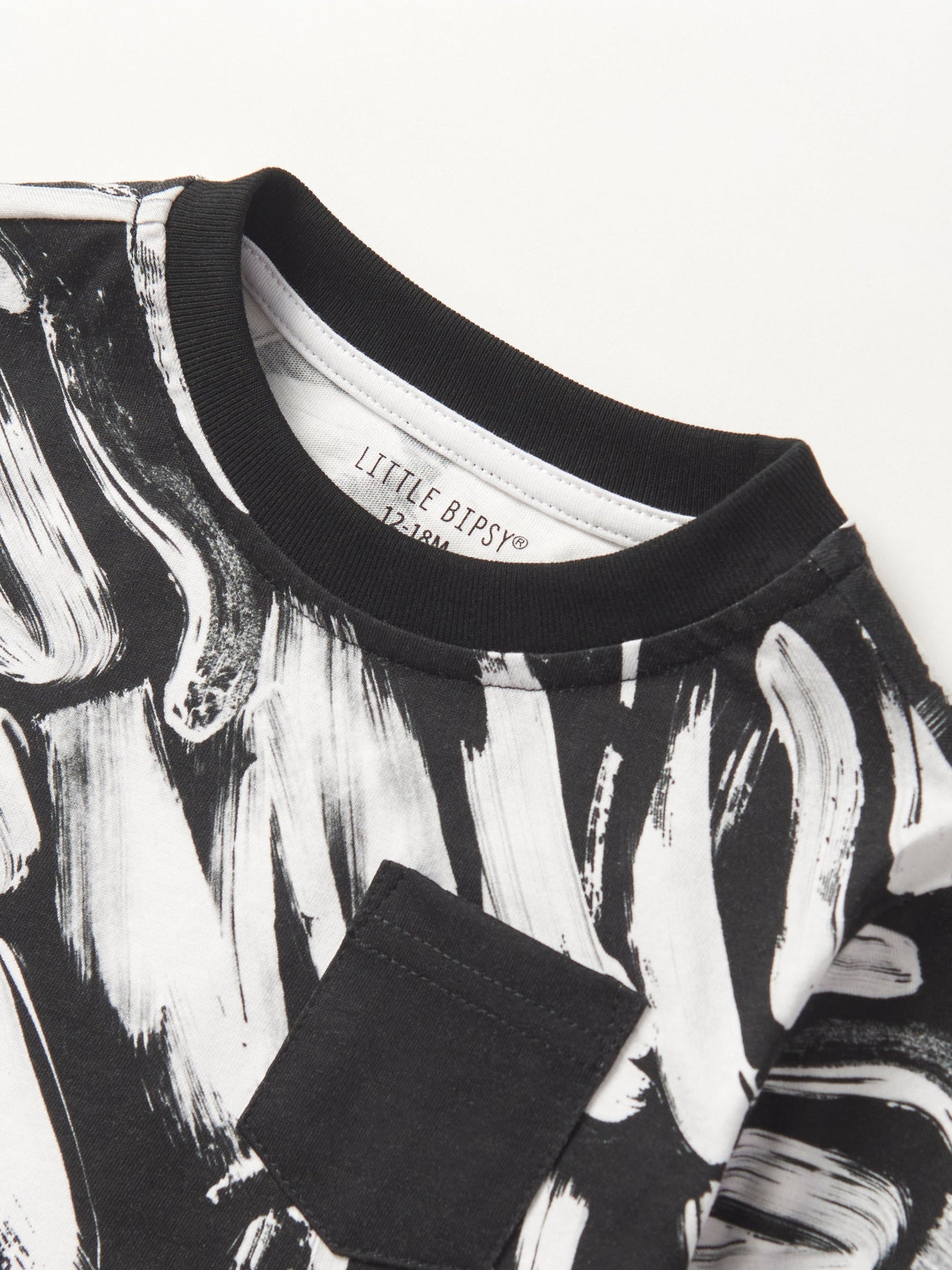 Brush Stroke Tee - Black