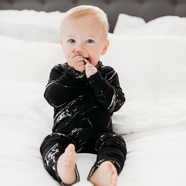 Babyrobe Black Luxe Diaper Bag – Baby robe by namro